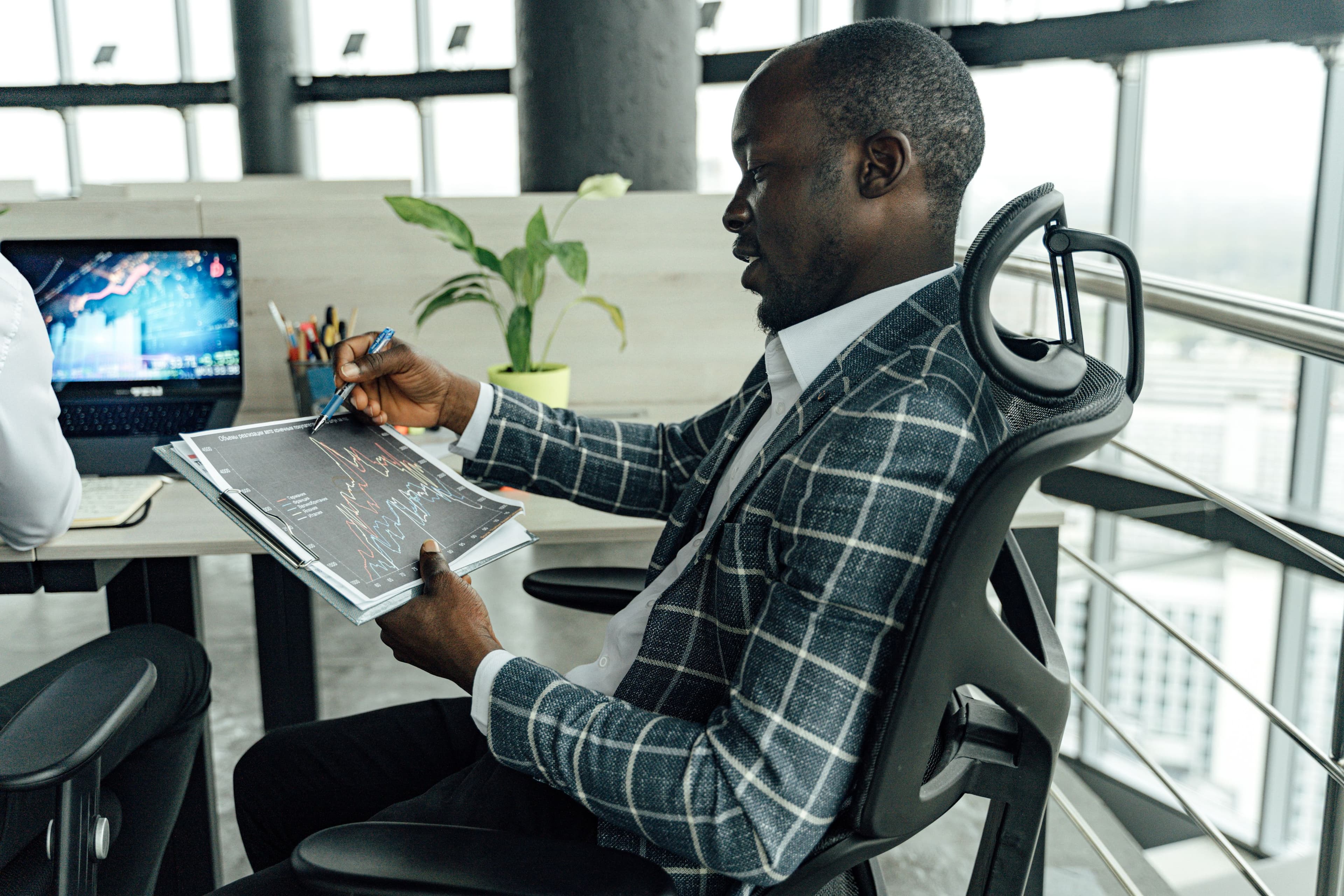 How to Get Your First Data Analyst Job